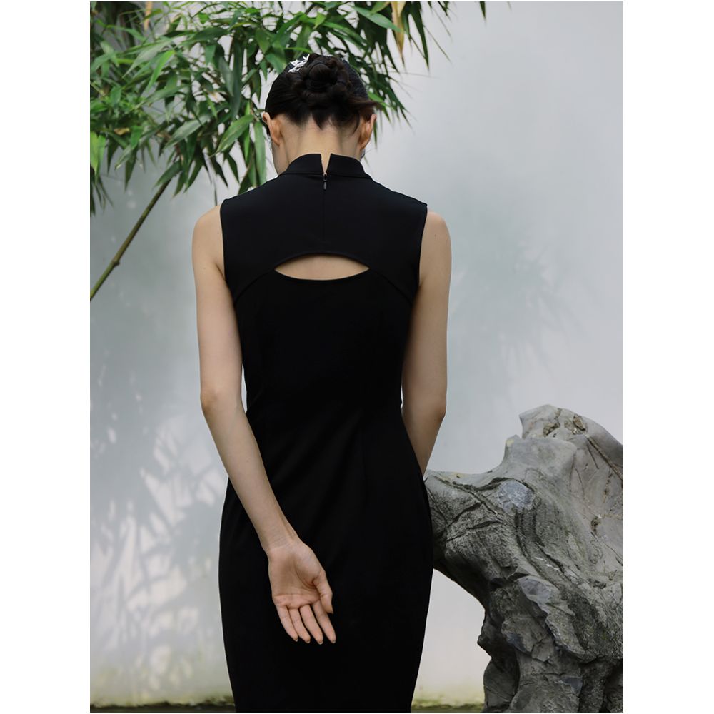 Xiaolu Miya Bamboo original design new Chinese style embroidered cheongsam sleeveless little black dress long dress summer image 3