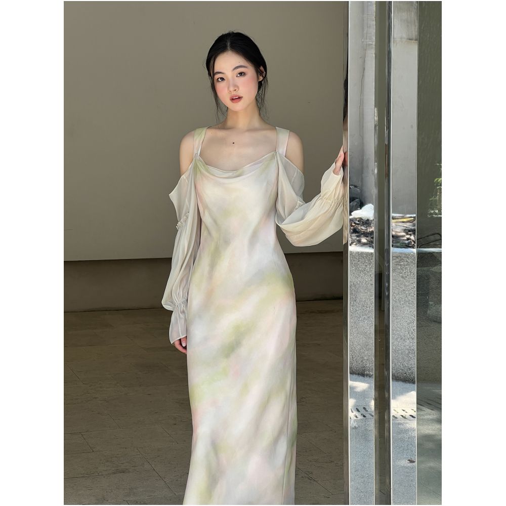 Beautiful woman like jade dyed ink print romantic slim fit oblique cut dress cool and refreshing suspender dress image 2