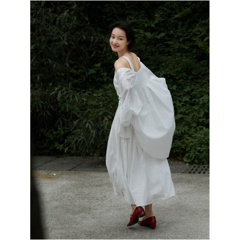 April Day in the Human World White Hemp Cotton Set Retro Curved Waist Strap Skirt Small Lantern Sleeve Shirt for Women image 5