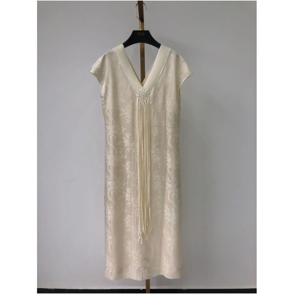 High end Heavy Industry New Chinese Style 2025 Summer Chinese Style Jacquard Elegant Tea Clothing Tassel Improved Cheongsam Dress image 4