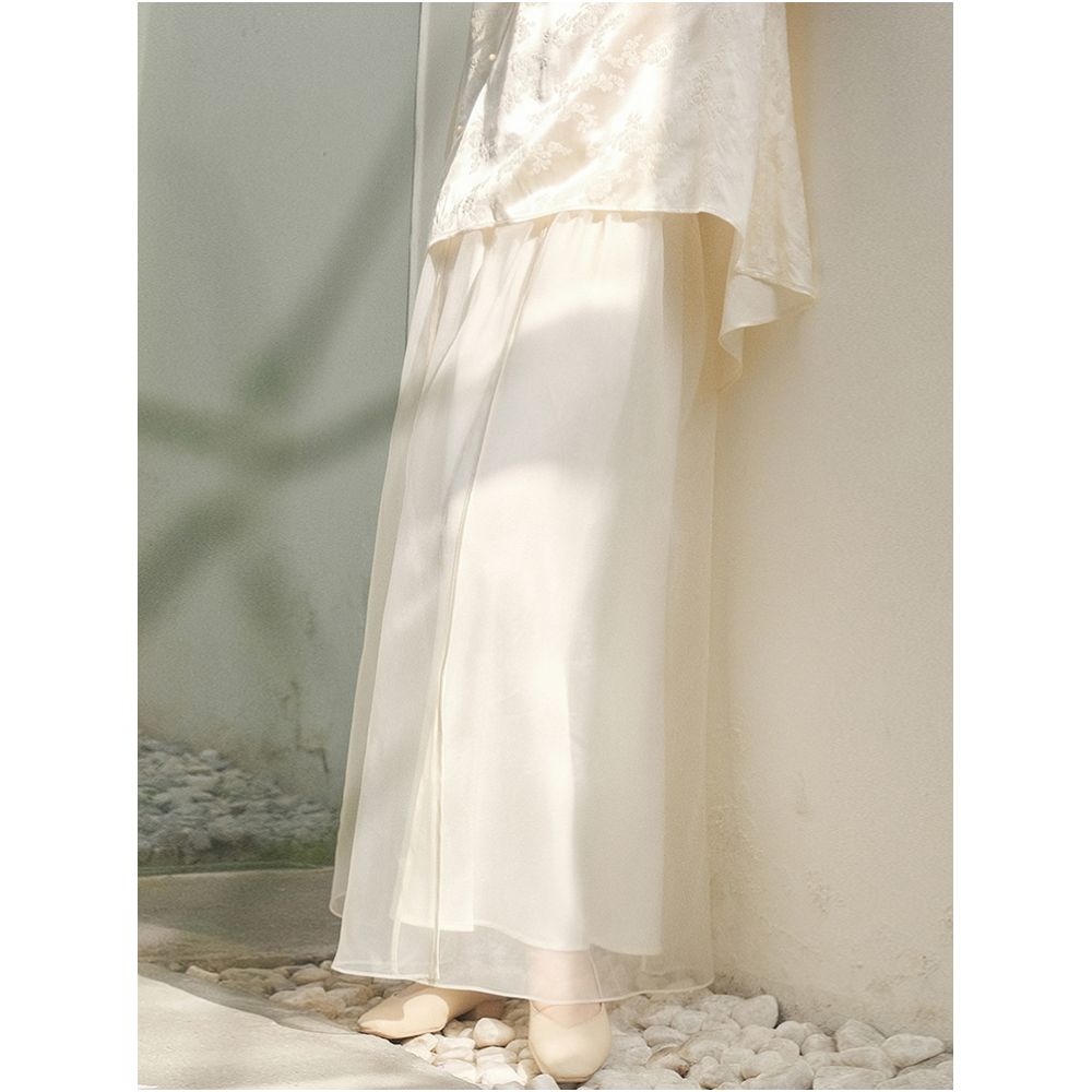 Shan Nonferrous s new Chinese style retro women s clothing is versatile elegant and graceful with a graceful fairy white skirt image 3