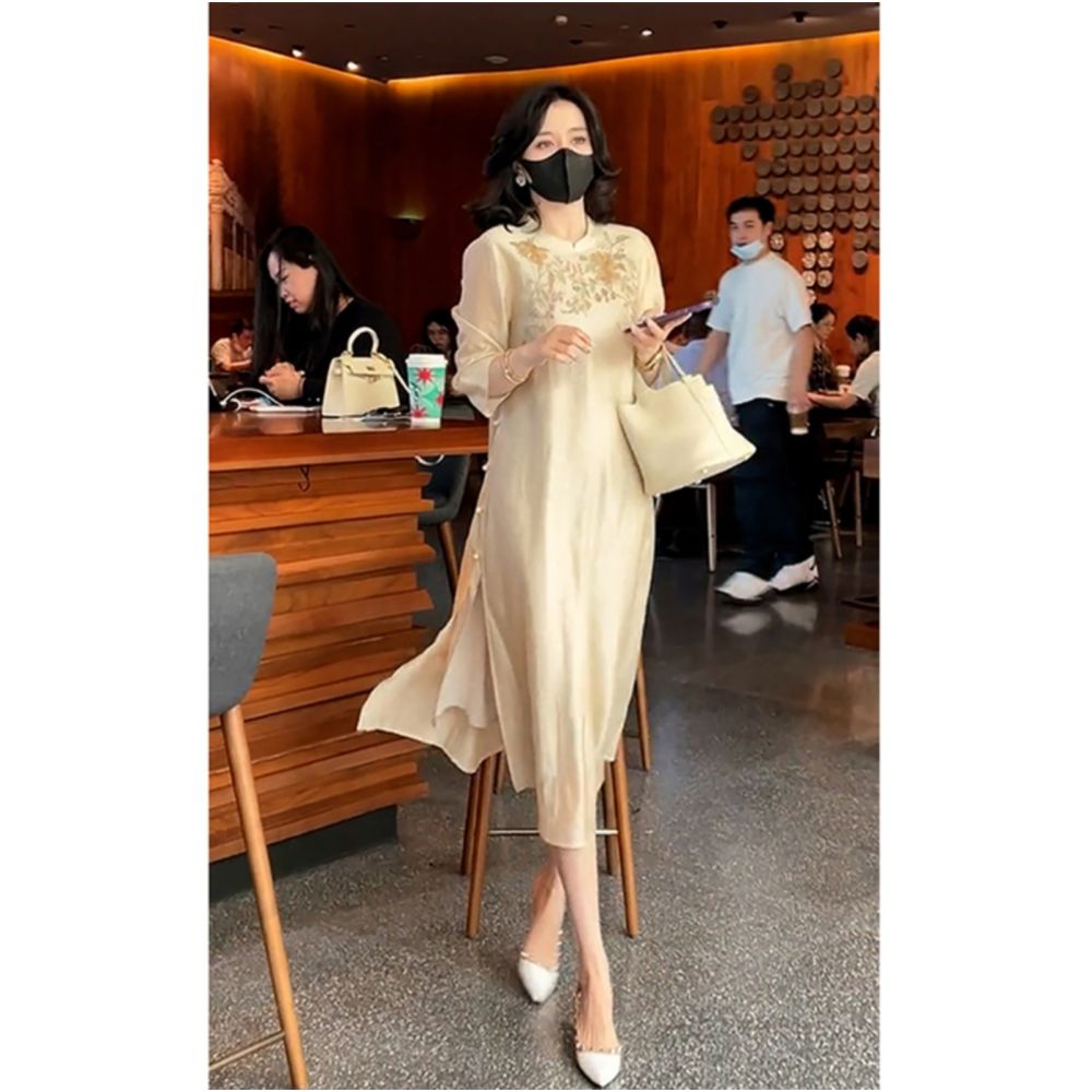 2025 Autumn Clothing Heavy Industry Embroidery and Printing High end New Chinese Style Women s Wear High end Exquisite Chiffon Dress image 4