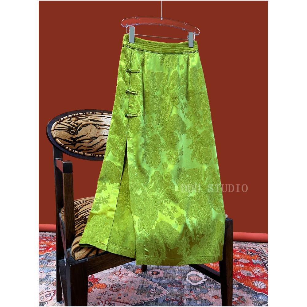 New Chinese national style acetic acid jacquard China Chic skirt women s thin back waist elastic side split button buttock wrap skirt image 4