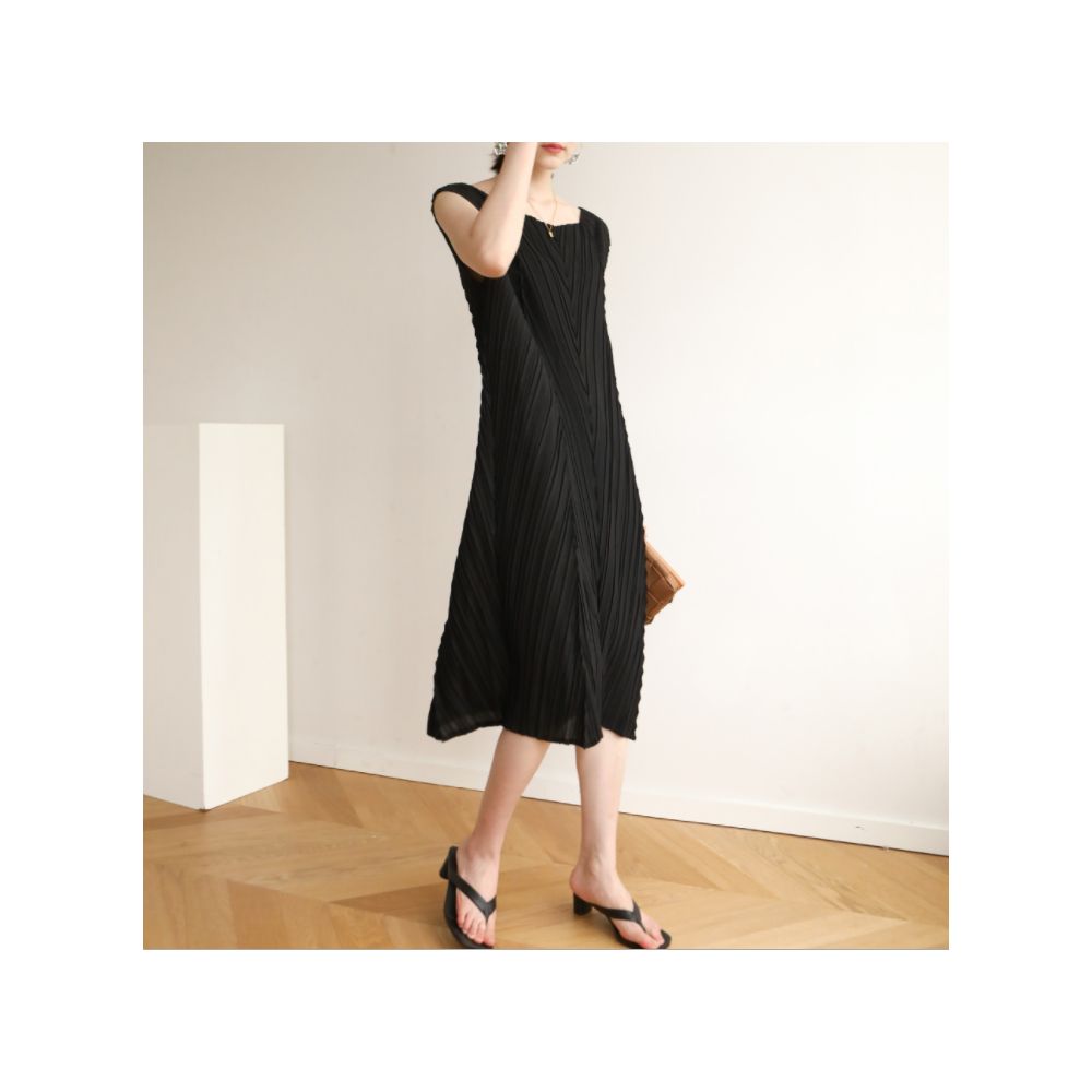 The pleated clothing manufacturer directly supplies high end pleated simple and fashionable dresses for summer style image 8