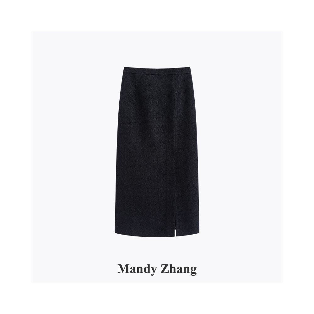 Mandy Zhang a wealthy heiress in black wool with a small fragrance style wearing a dress and a short jacket with a bow and waist for women in autumn and winter image 24