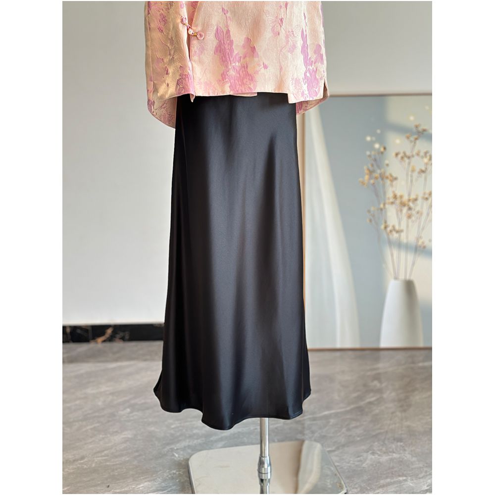 Green new Chinese style vest for young women satin jacquard improved vest worn for reducing age Chinese style high end Tang style image 15