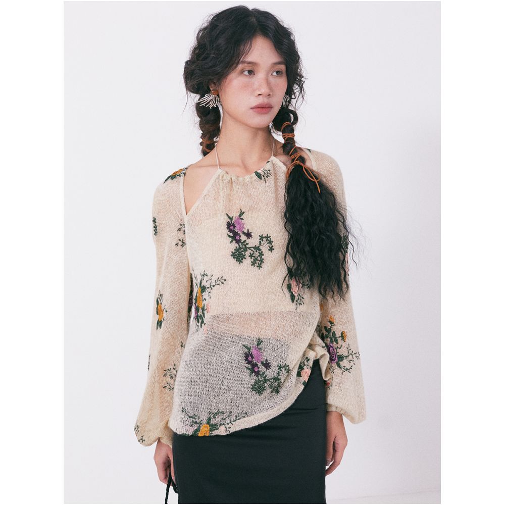 SISH seems to be a new Chinese style hanging neck camisole embroidered top long sleeved T shirt mohair blend with strapless image 1