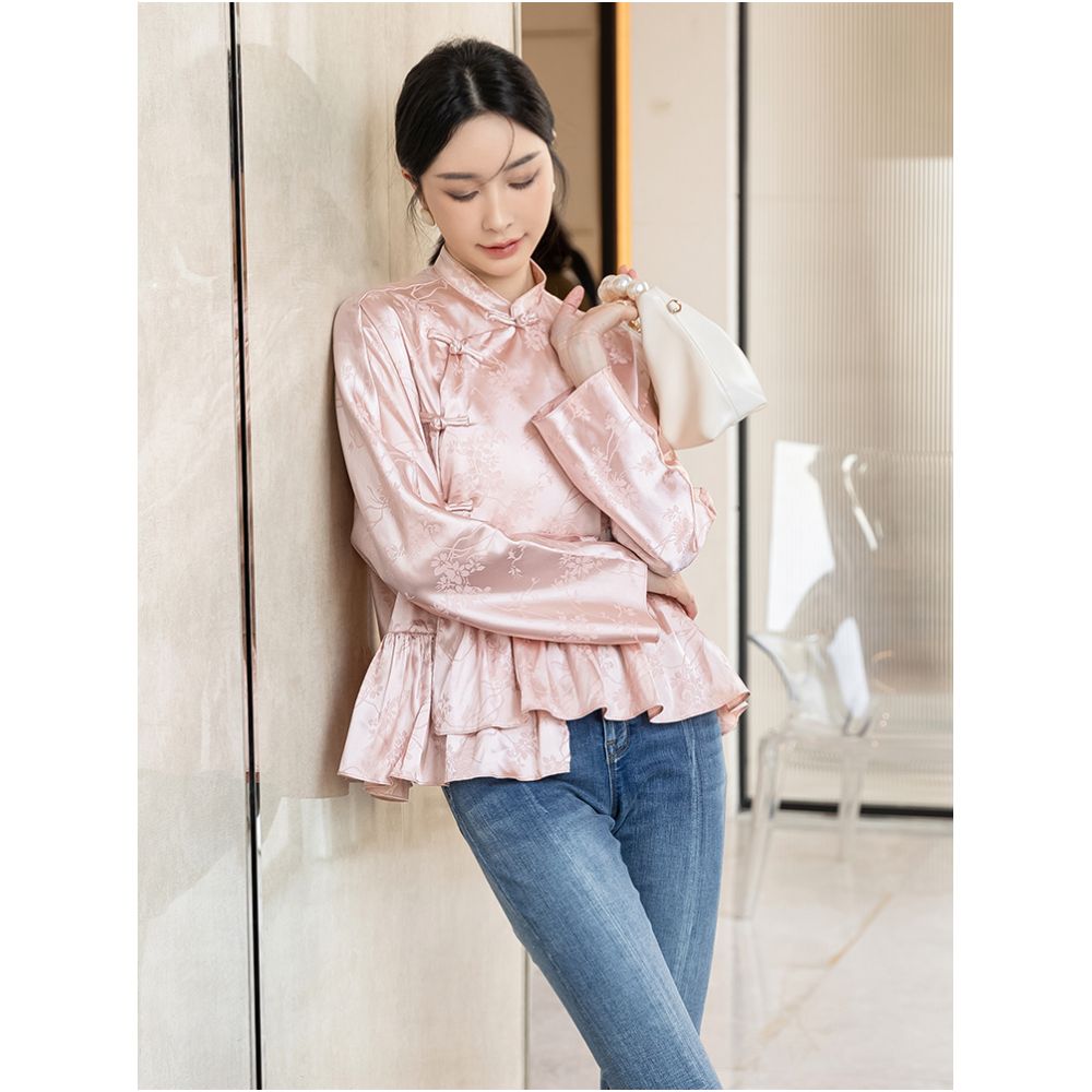 Pink trendy age reducing Chinese style shirt for women with a design and temperament improvement featuring a new Chinese style buckle cheongsam top trend image 3