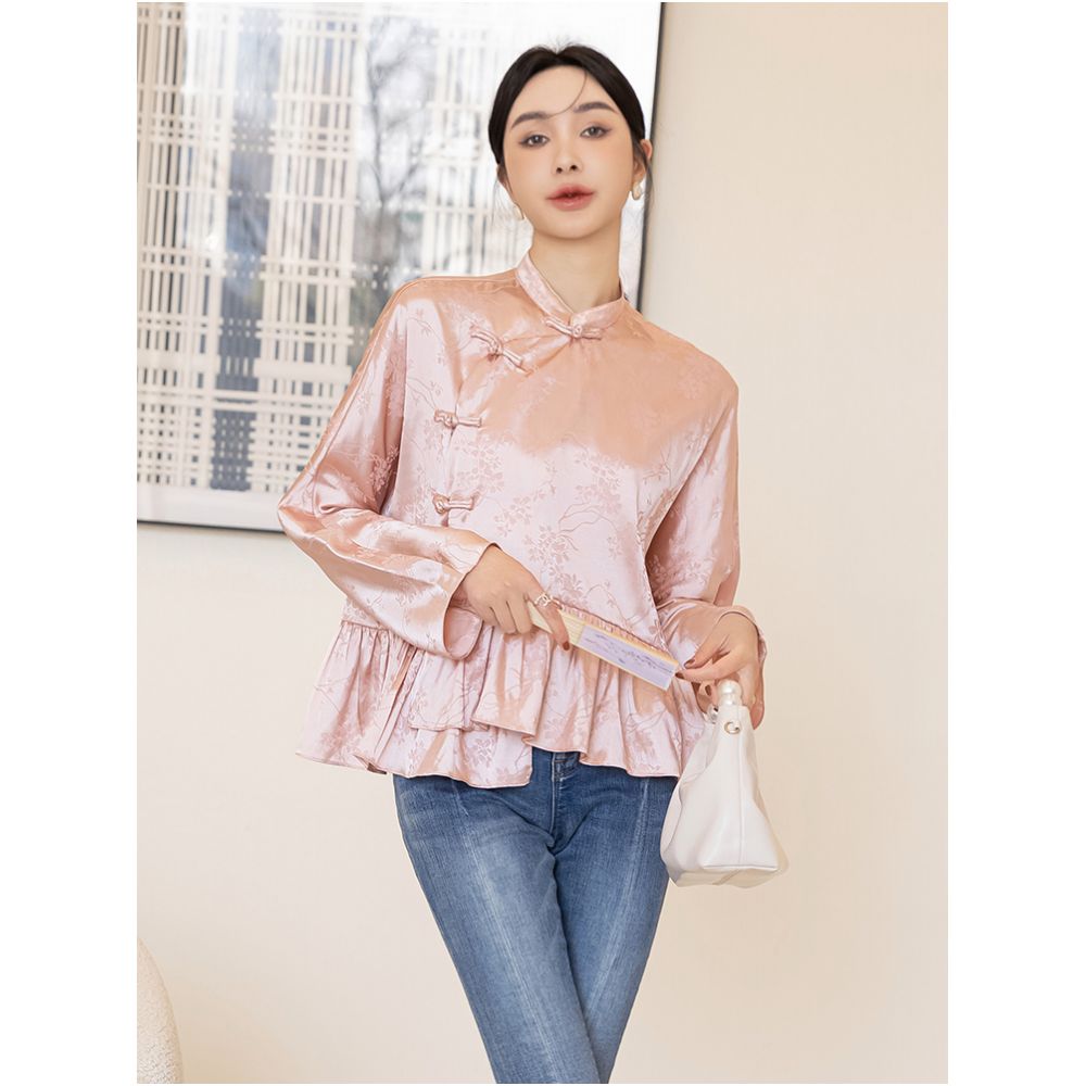 Pink trendy age reducing Chinese style shirt for women with a design and temperament improvement featuring a new Chinese style buckle cheongsam top trend image 4