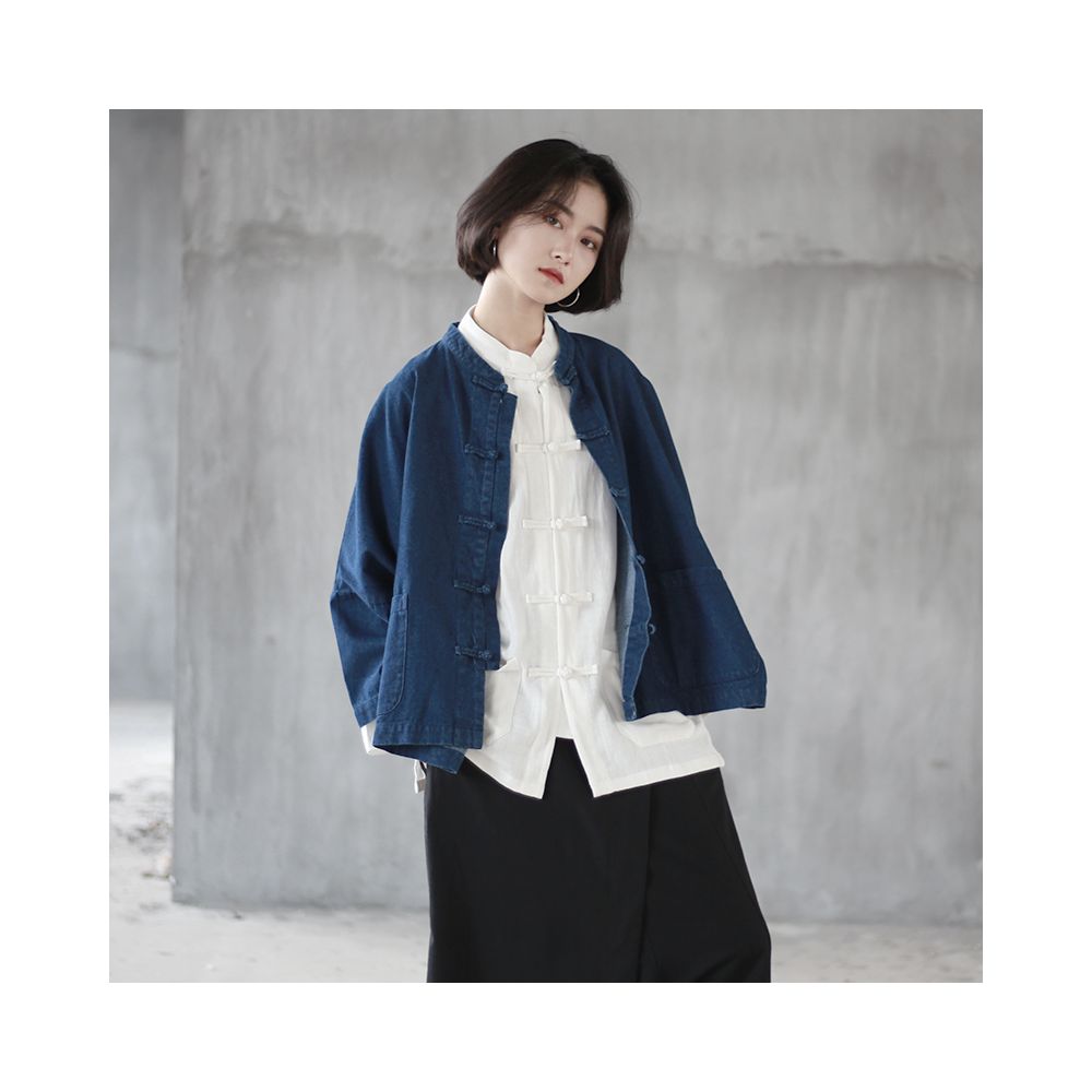 Spring Chinese style denim short jacket for women retro nine quarter sleeve buttoned cardigan stand up collar loose batwing sleeves and cardigan top image 2