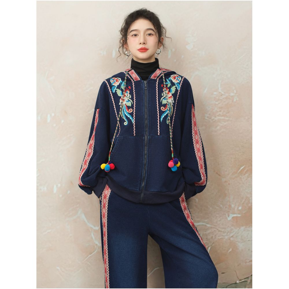 Su Luo s original China Chic Embroidered Sweater Sweatpants Set image 2