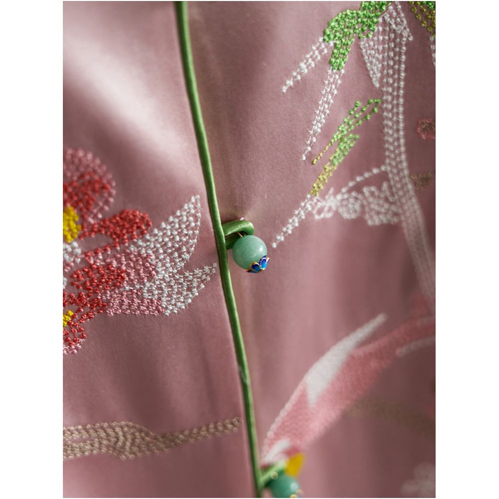 Light luxury and high end acetic acid vest women s 2023 summer new style Chinese style flower and bird embroidery vest top image 4