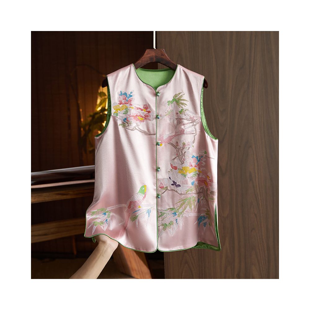 Light luxury and high end acetic acid vest women s 2023 summer new style Chinese style flower and bird embroidery vest top image 8