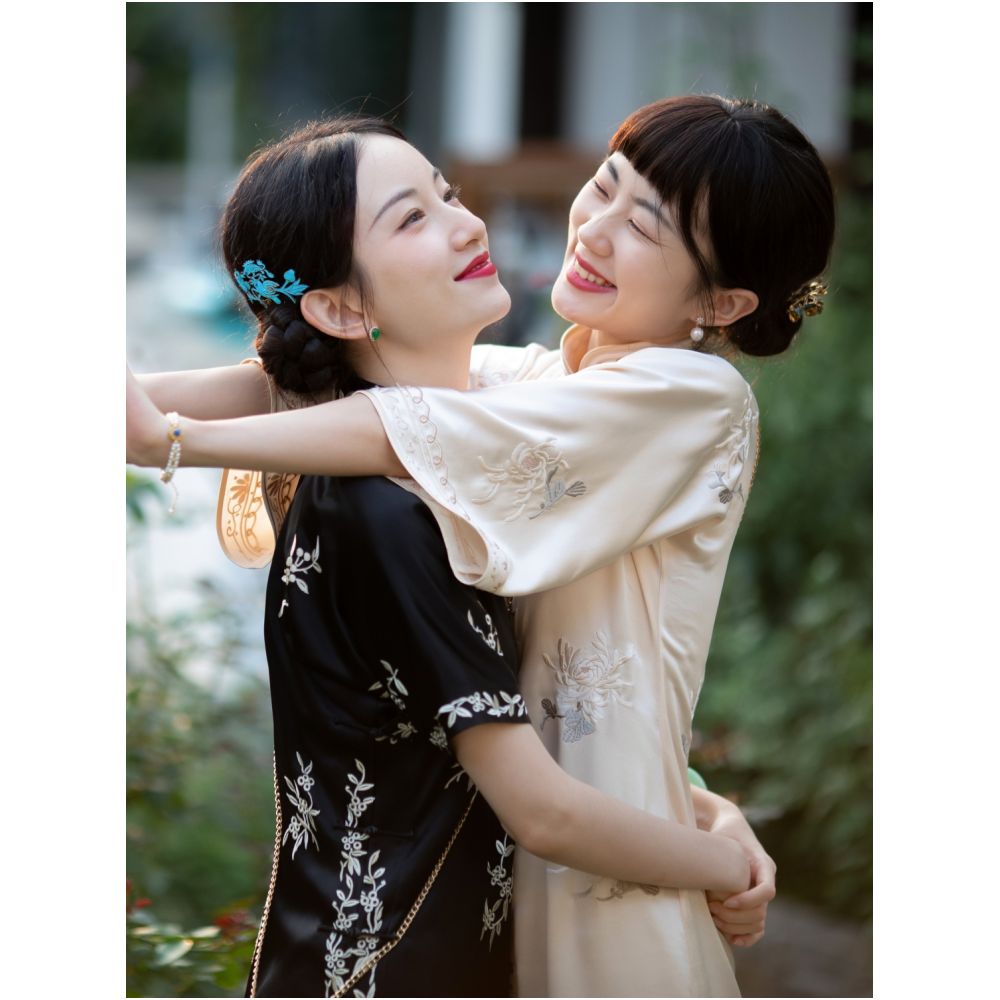 Dream Clear Branch One City Style Plush Republic of China Style Embroidery Handmade Pan Button Inverted Big Sleeve Cheongsam Skirt Daily Engagement Toast image 3