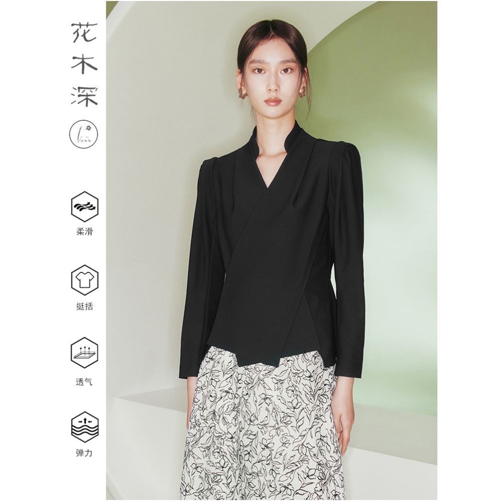 Huamu deep Chinese style black jacket design niche women s slanted collar cross collar long sleeve improved Chinese stand collar top image 2
