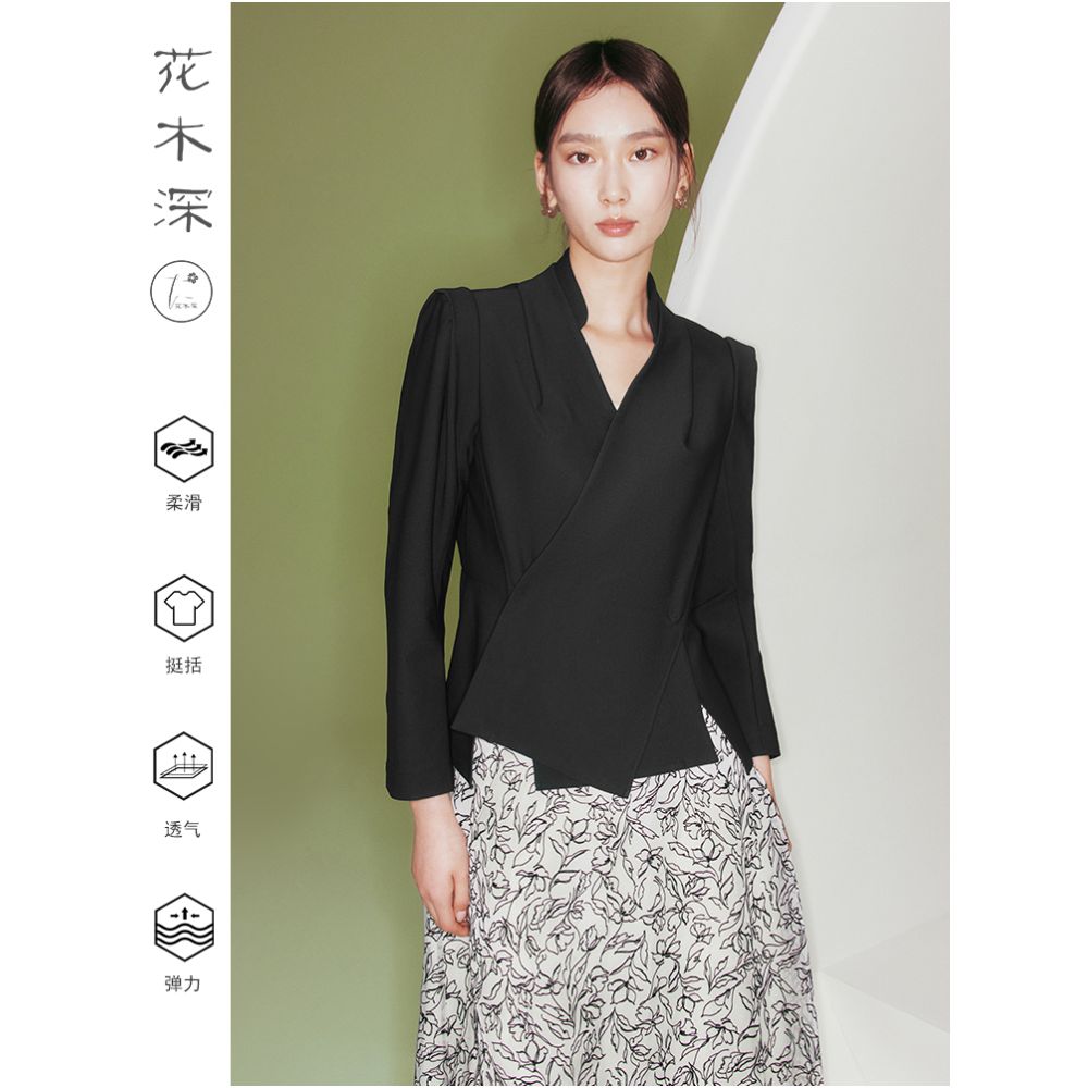 Huamu deep Chinese style black jacket design niche women s slanted collar cross collar long sleeve improved Chinese stand collar top image 0