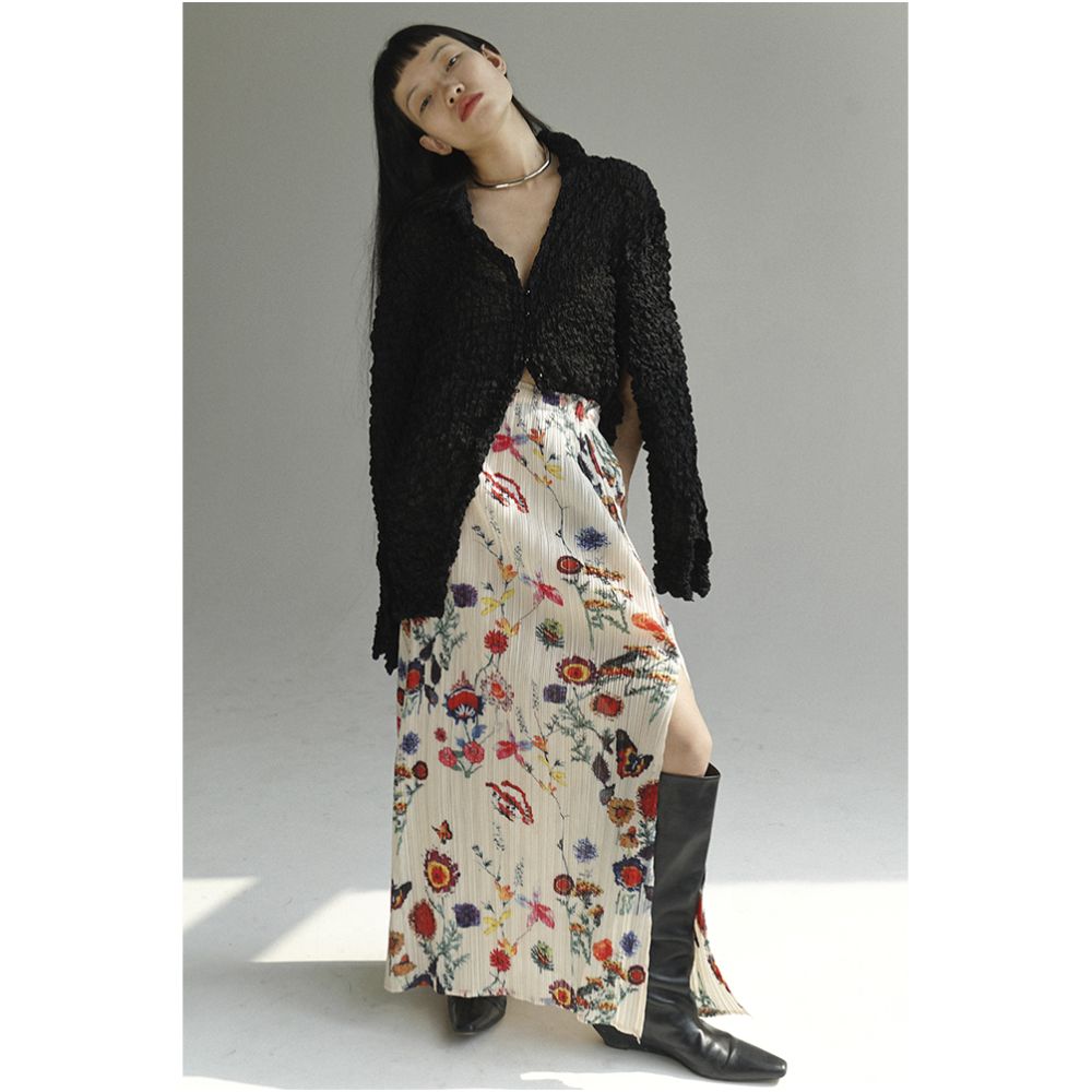 TLonely1 long sleeved base pleated print stand up collar long sleeved pullover floral long sleeved T shirt image 2