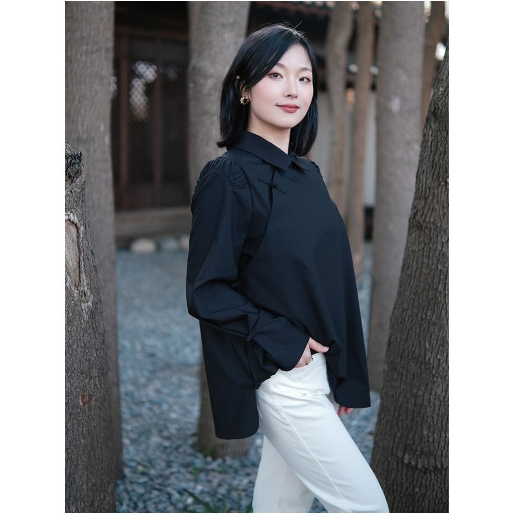 Interface bamboo fiber deconstructionist new Chinese style stand up collar buckle elegant and versatile right angled shoulder white shirt for women image 5