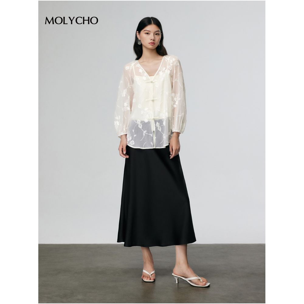 MOLYCHO Spring Summer Thin New Chinese style Pan Button Shirt Women s Summer Chinese Style Zen Style Shirt V neck Embroidered Top image 3