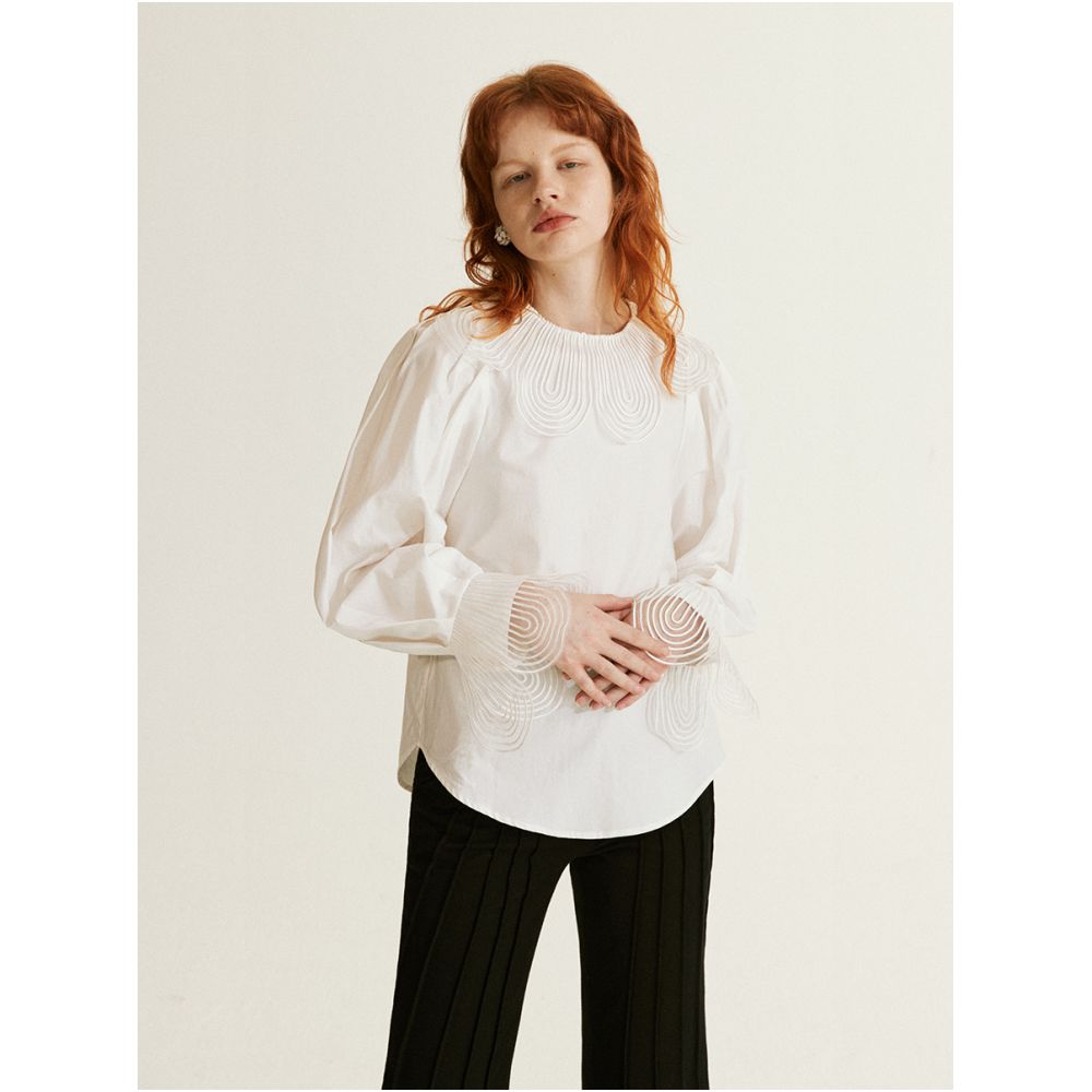 MANE Atelier original design high end bubble sleeves white lace shirt design female niche autumn image 2