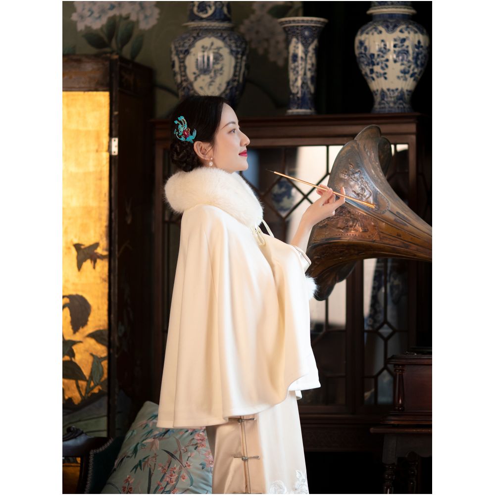 Farewell Zhaojun One City Style Plush Young and Versatile Knitted Velvet Cloak Hairy Collar Shawl for Daily Use image 3