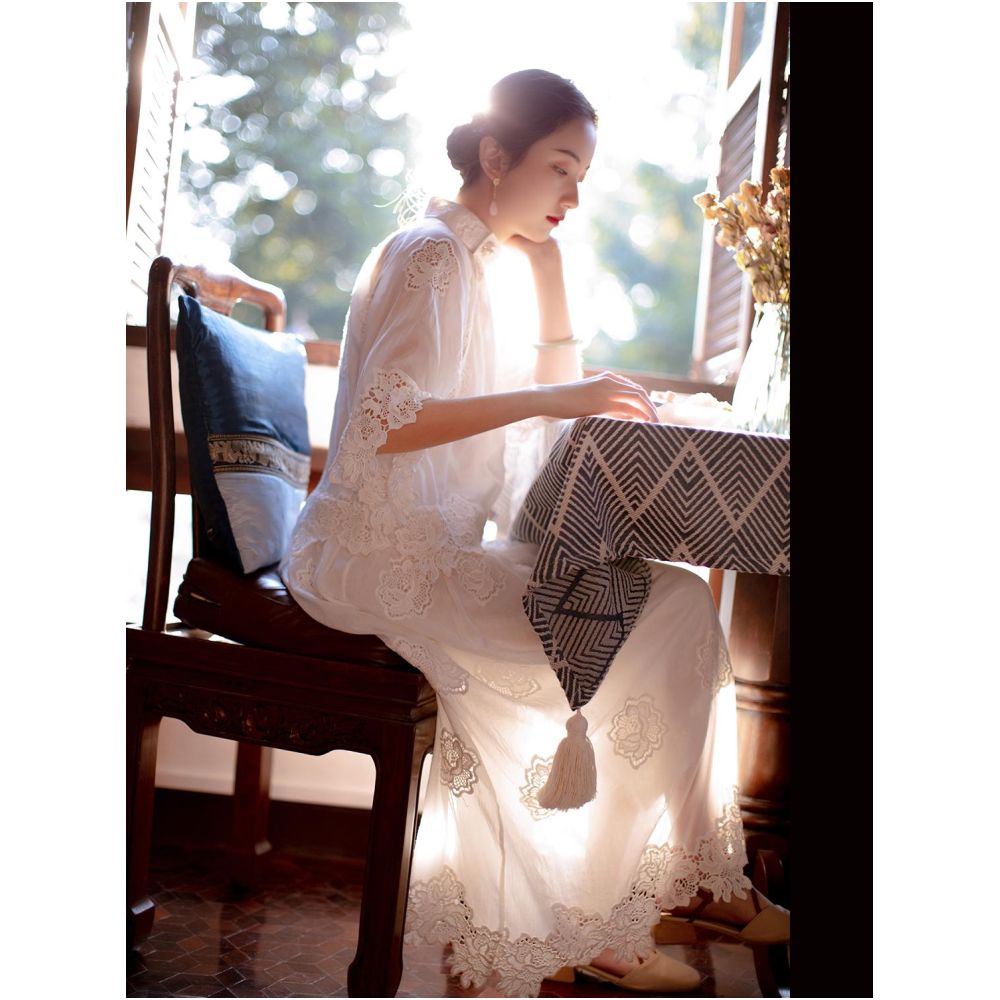 White Moon Light One City Wind Plush Spring and Summer Silk and Cotton Heavy Industry Embroidery Flower Retro Young Long Style Dress image 3