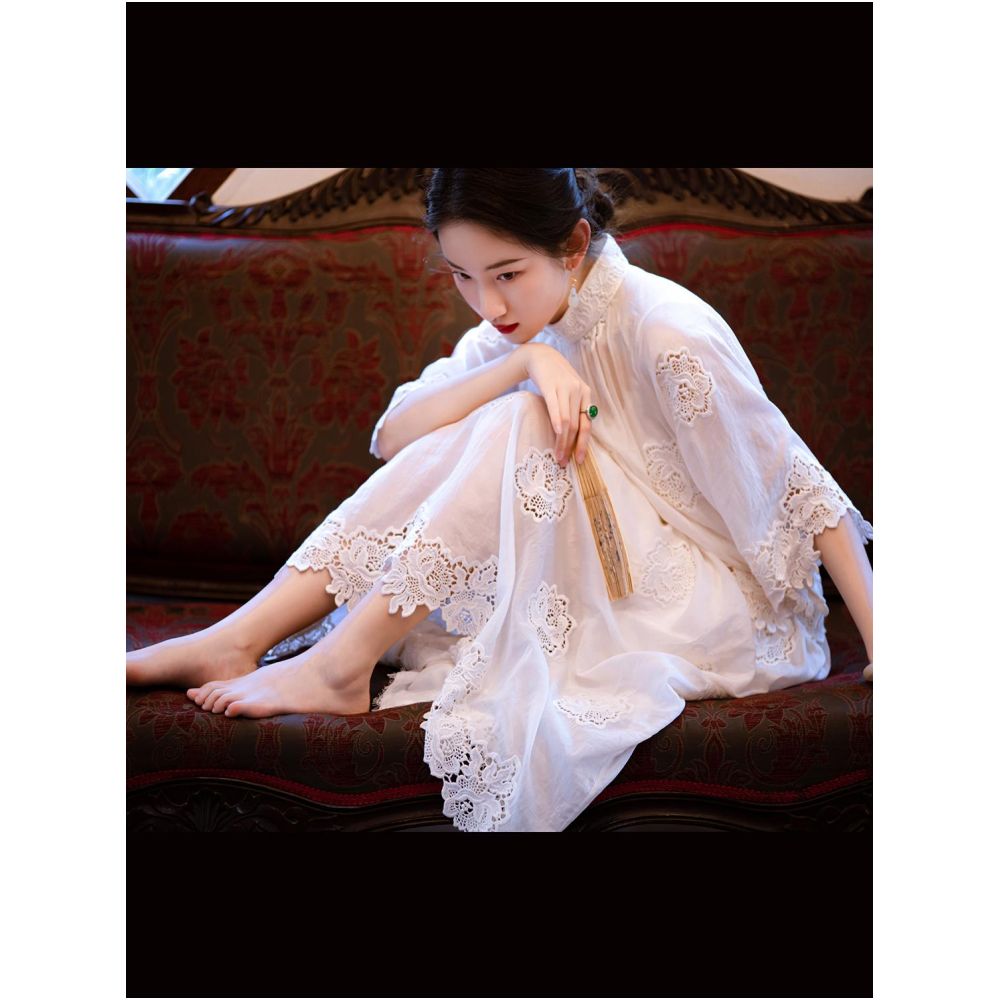 White Moon Light One City Wind Plush Spring and Summer Silk and Cotton Heavy Industry Embroidery Flower Retro Young Long Style Dress image 4