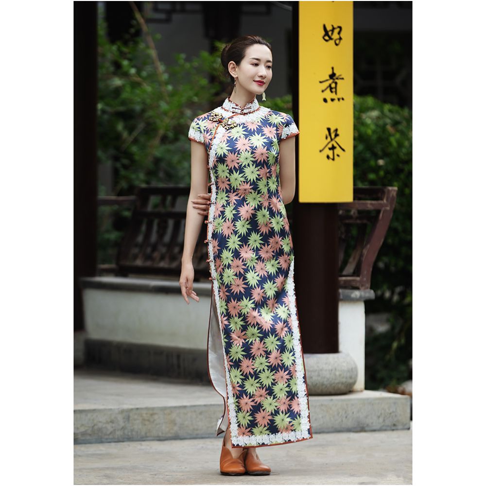 High end heavy duty handmade silk cheongsam young style mulberry silk satin long cheongsam dress image 2