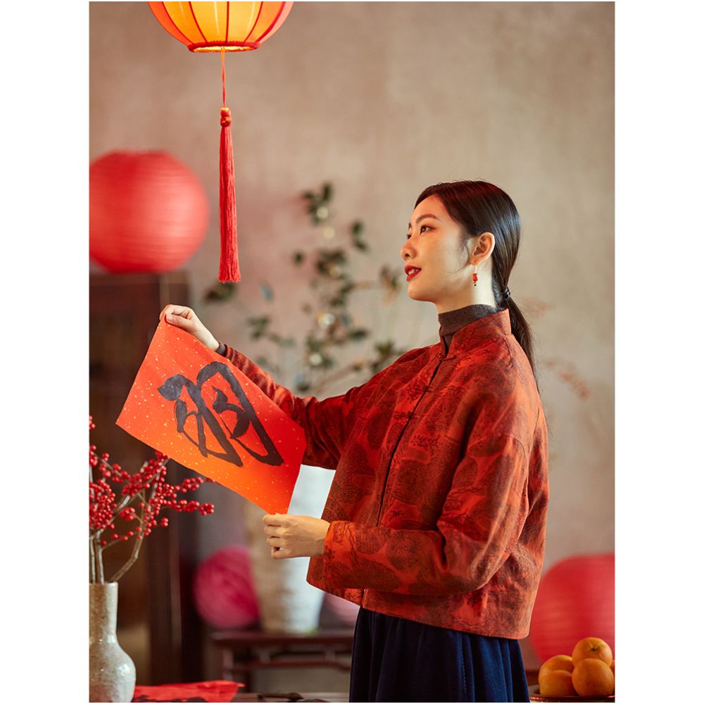 Happy New Year coming from the east with good luck Yu Er s original copper ammonia hemp cotton red short jacket Chinese style standing collar buttoned cotton jacket for women image 3