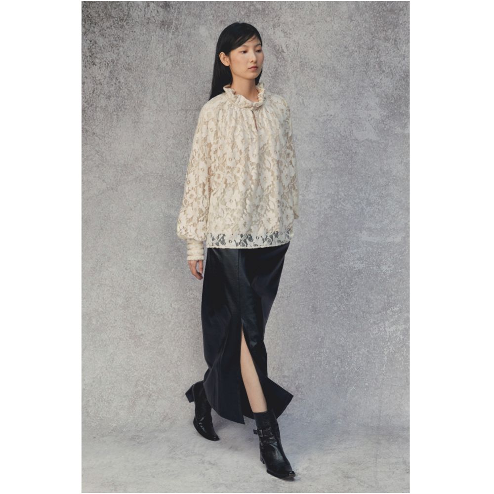 SALE8 Blue Dot Folding Original Design Beige Hairy Lace Petal Hooded Chinese style Shirt for Winter image 3