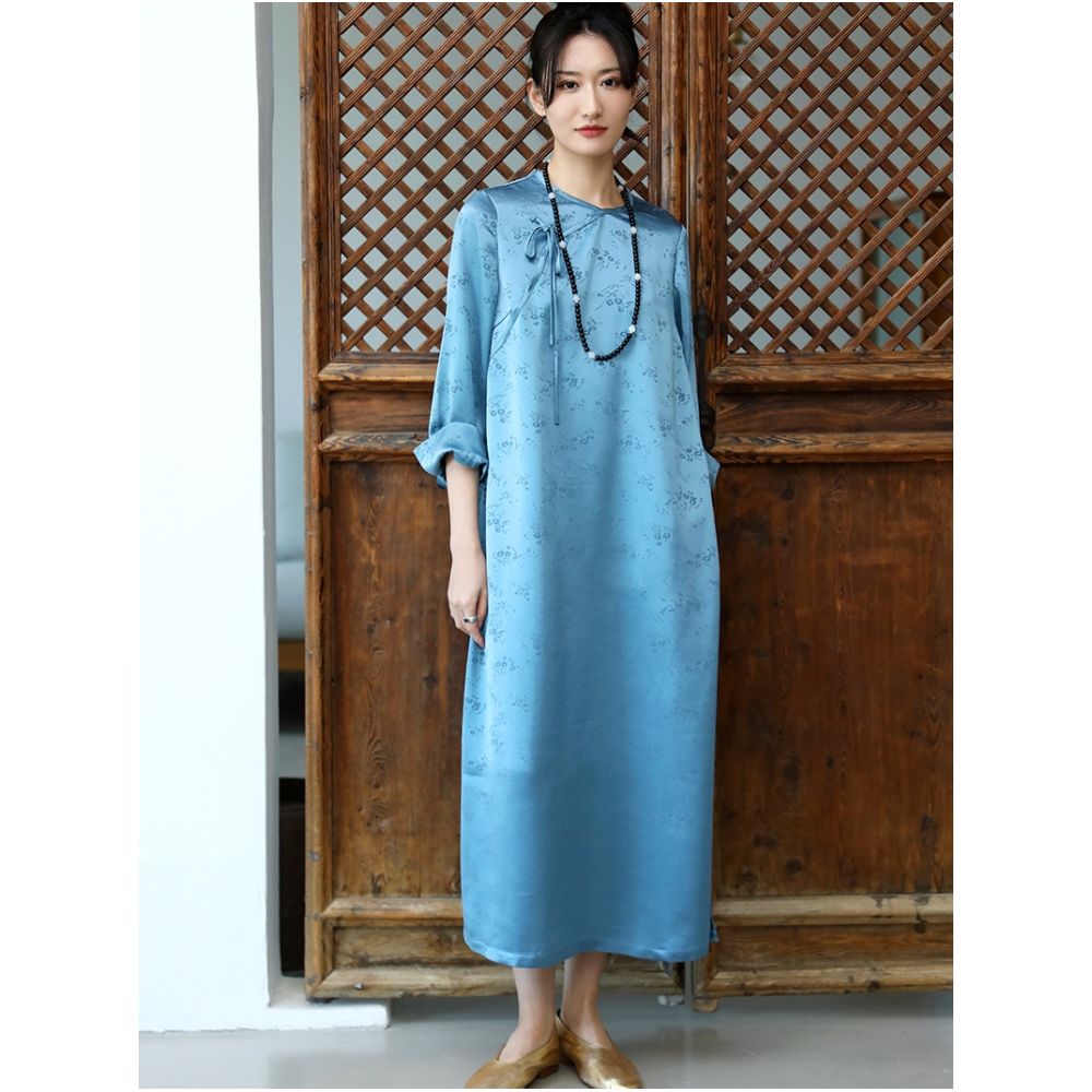 Taozhi Yaoyao 2022 Spring Summer Blue Wind Chime Chinese style Improved Acetate Jacquard Round Neck Seven Sleeve Dress Long Skirt image 11