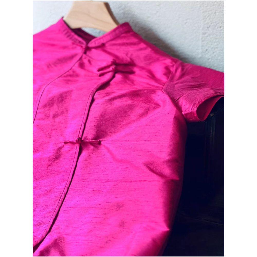 2025 autumn new Chinese style design with a niche rose red short sleeved shirt youthful and beautiful Western style top for women image 4