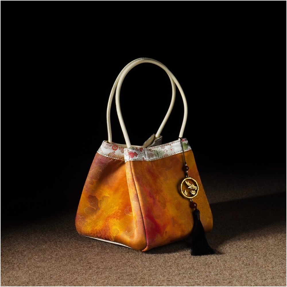 New Chinese style Chinese style handbag fragrant cloud yarn handbag small square handbag with cheongsam handbag mulberry silk women s small handbag image 23