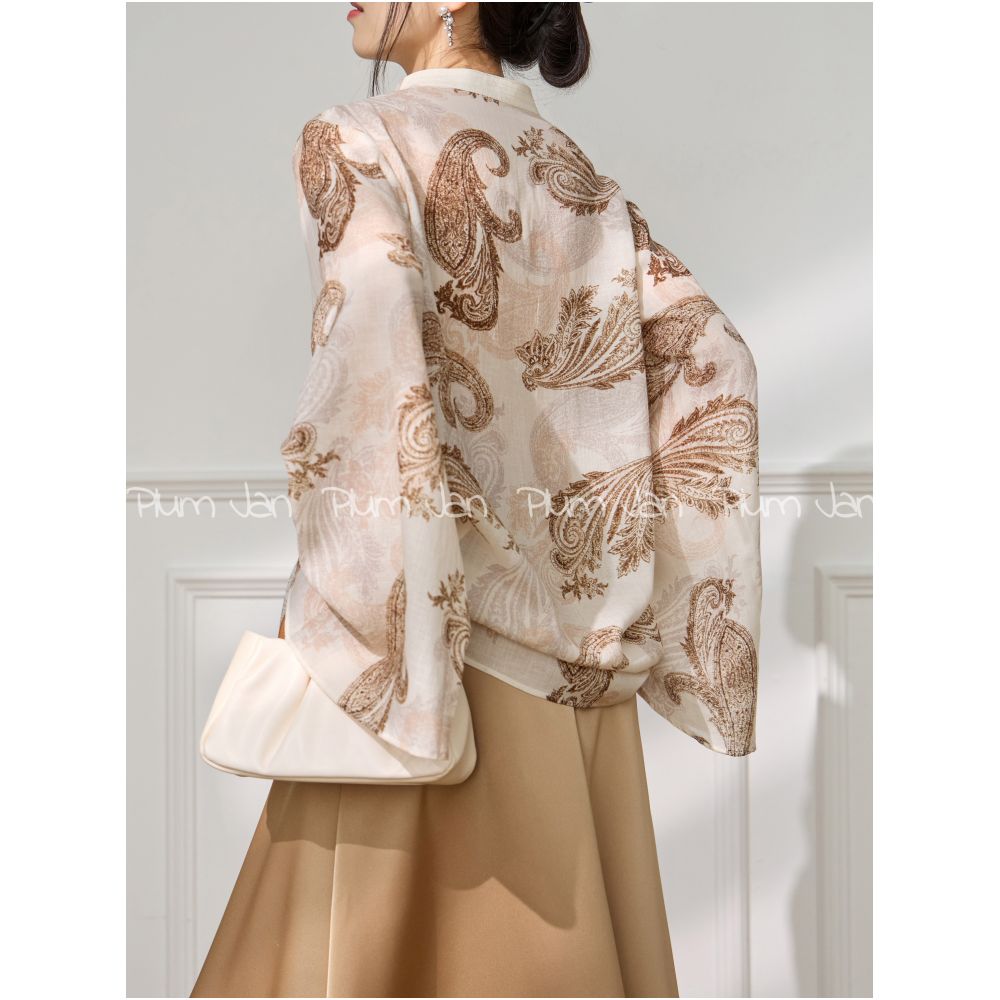 Plum Jan New Chinese style vacation V neck embroidered long sleeved loose casual high end top 2025 summer new item image 4