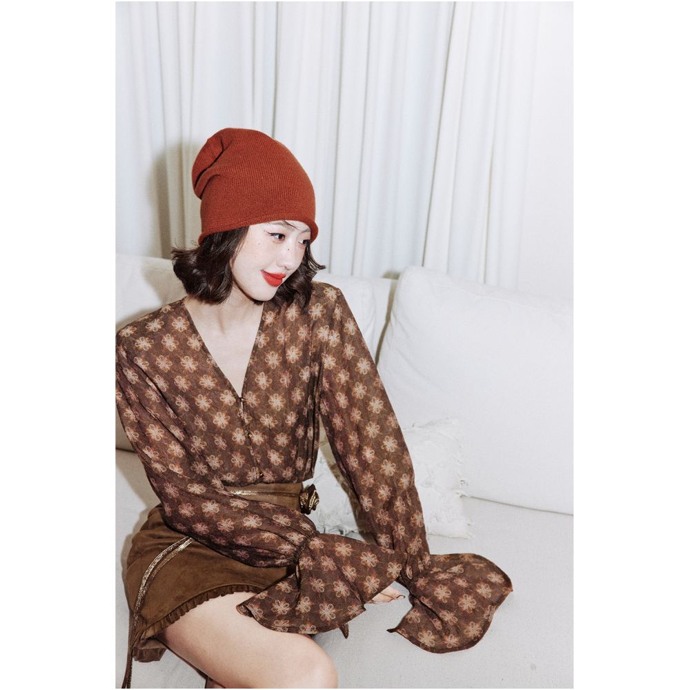 Rosebanks out of the circle old money style retro jacquard copper ammonia Tencel V neck flower tie shirt image 3