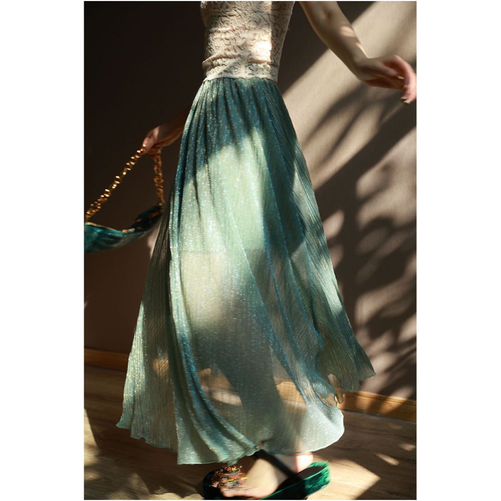 Dangdang Gilded Blue Melody Dream New Chinese Style Set Embroidered Cloud Shoulder Hanging Neck Top Bright Silk Folded Half Skirt image 61