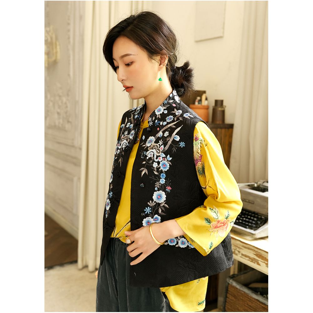 Offline blood loss price CPP926 pure handmade nail bead buckle heavy industry embroidery Western style new Chinese style spring and autumn vest image 6
