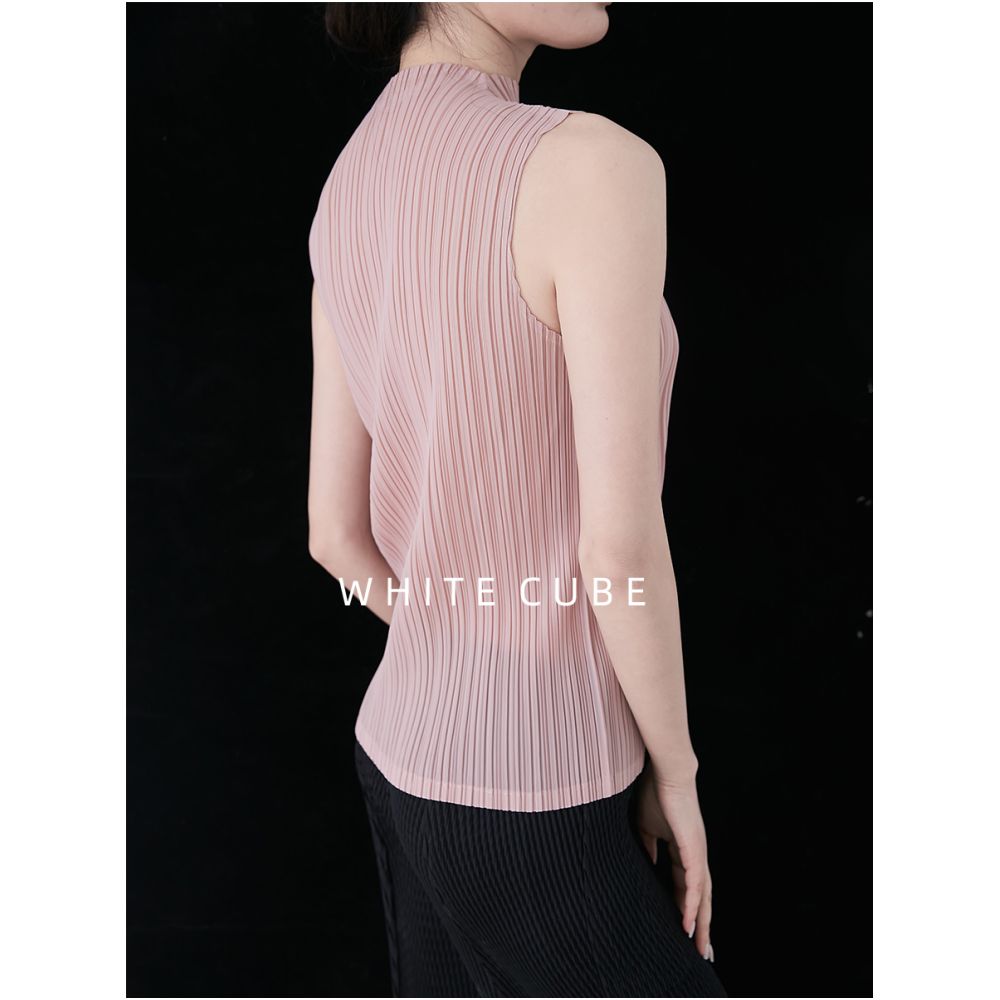 Whitecube2025 semi high neck slim fit sleeveless pleated top for women loose and simple white commuter vest image 6