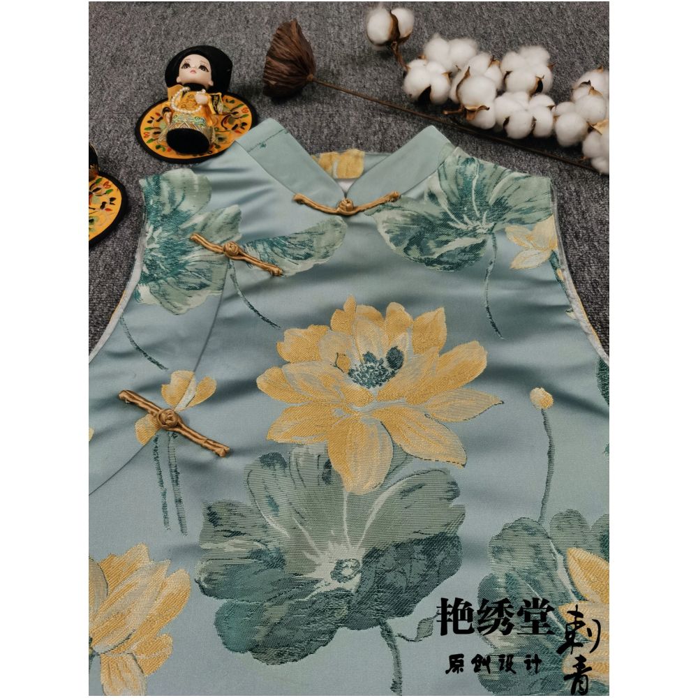 Spring 2022 China Chic original design brocade lotus jacquard retro slant placket stand collar button up vest for women image 3