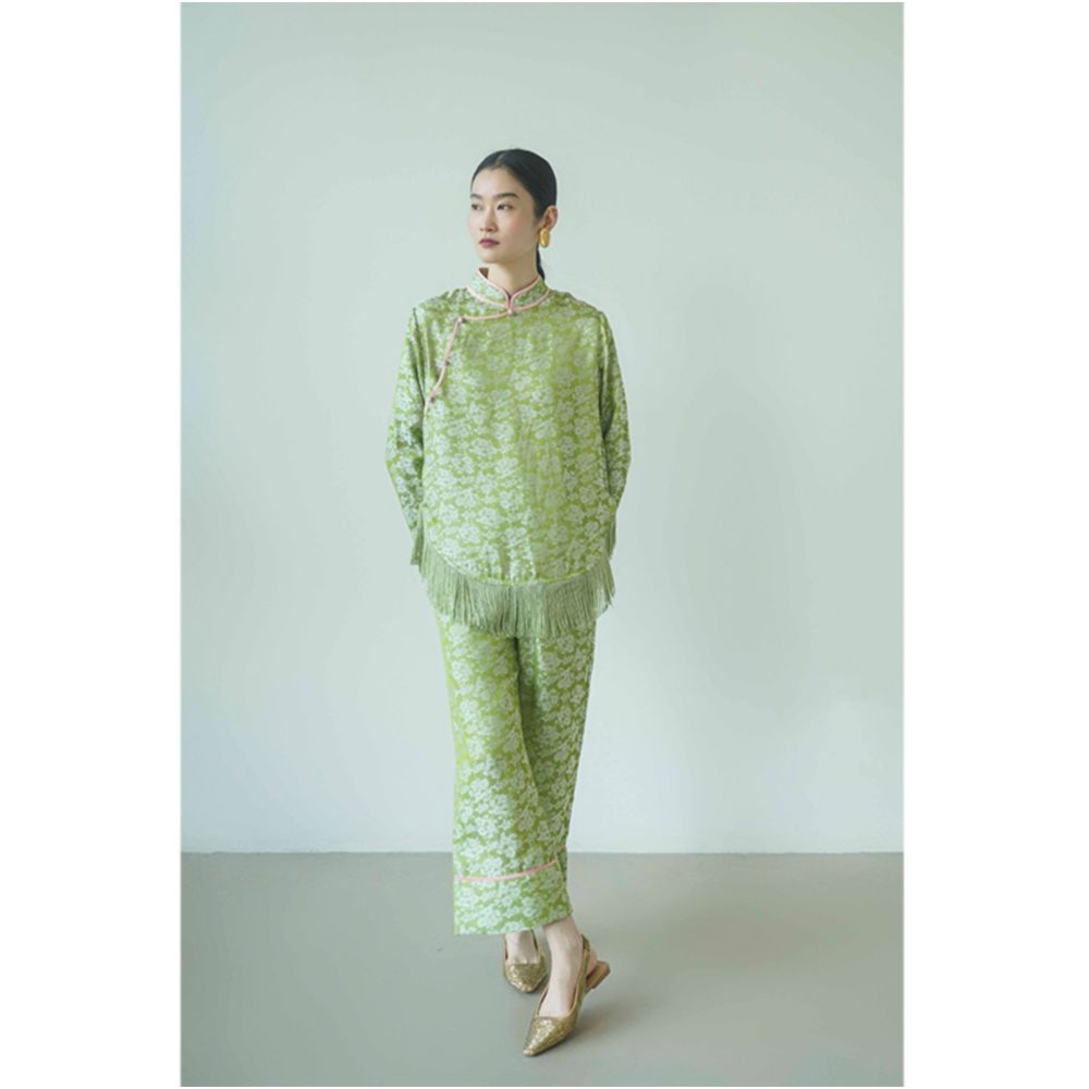 PaleBlueDot Original Design New Chinese Green Pink Jacquard Tassel Chinese Top and Pants Set image 3
