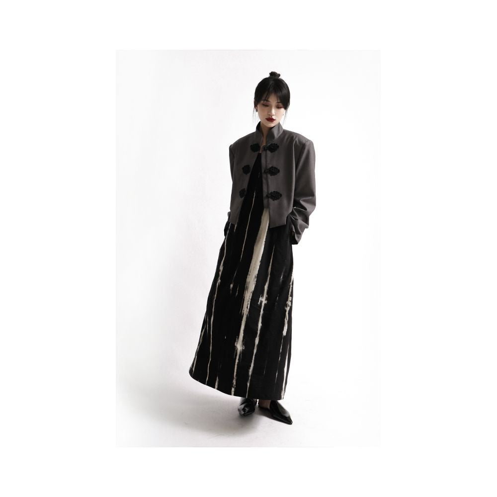 APOZi Crepe Dyeing Series New Chinese style Pan Button Small Suit Short Tall Grey Stand up Collar Jacket for Women Autumn Collection image 4