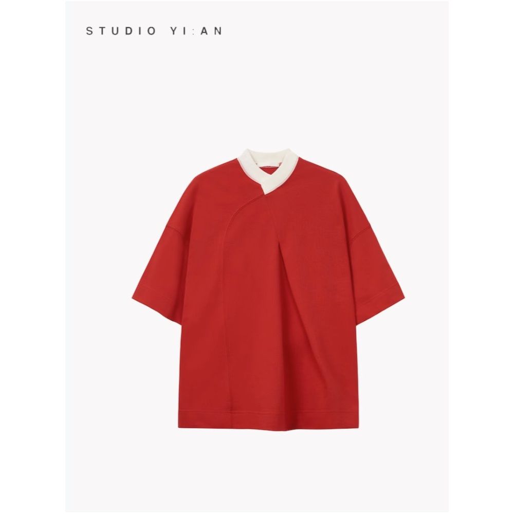 STUDIO YI AN Chinese style stand up collar red curved T shirt for both men and women summer loose short sleeved shirt image 4