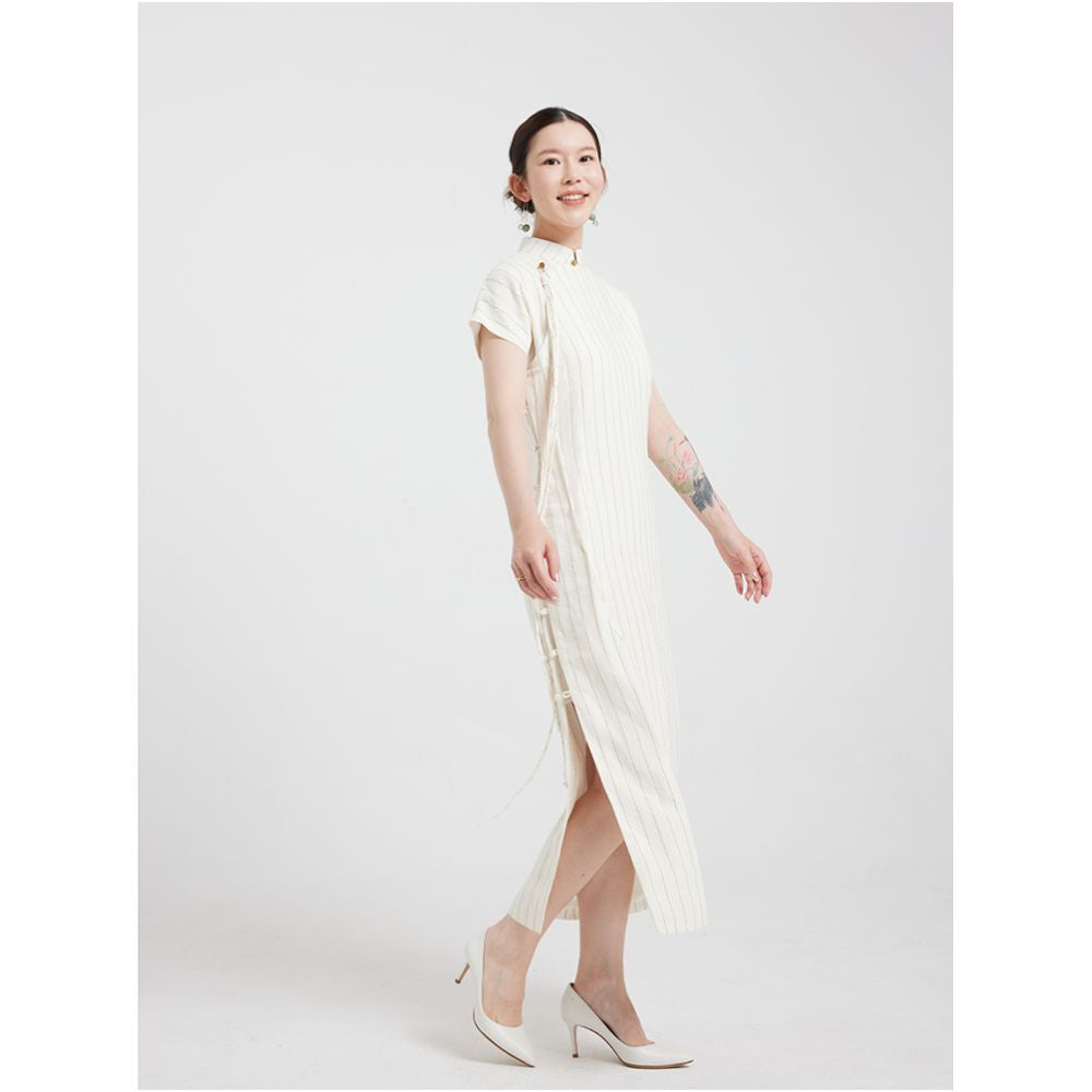 Original Qipao by Wang Futian Zen inspired imported linen handmade tassel long sleeveless ancient style qipao image 1