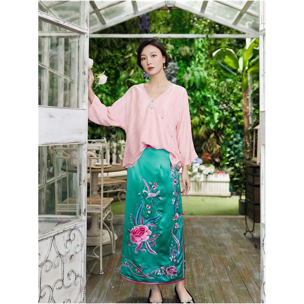 Town Store Baby JCL922 Heavy Industry Embroidery Color Contrasting Young New Chinese Half body Bag Hip Skirt for Four Seasons Women in Spring Summer Autumn Winter image 80