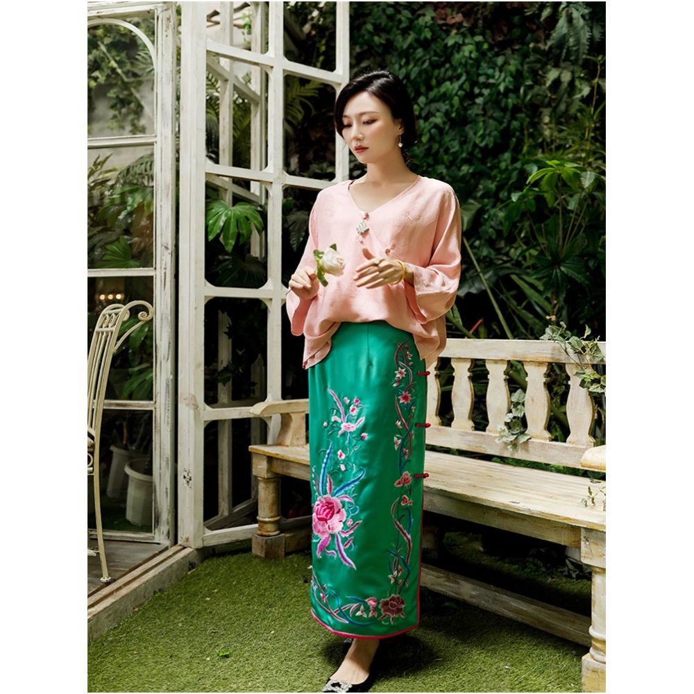 Town Store Baby JCL922 Heavy Industry Embroidery Color Contrasting Young New Chinese Half body Bag Hip Skirt for Four Seasons Women in Spring Summer Autumn Winter image 81