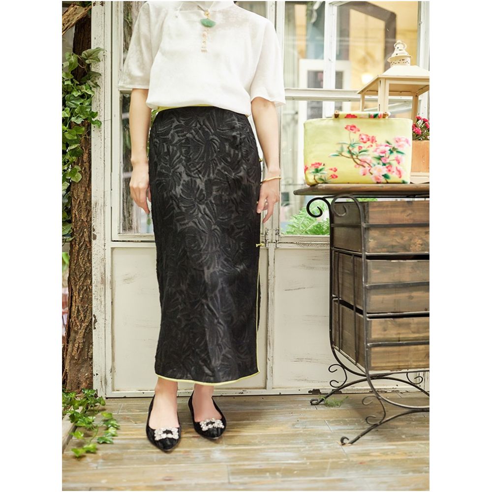 Good reputation PCY999 premium copper ammonia silk embroidered Chinese retro slimming full embroidery Changchun autumn half skirt for all seasons image 4