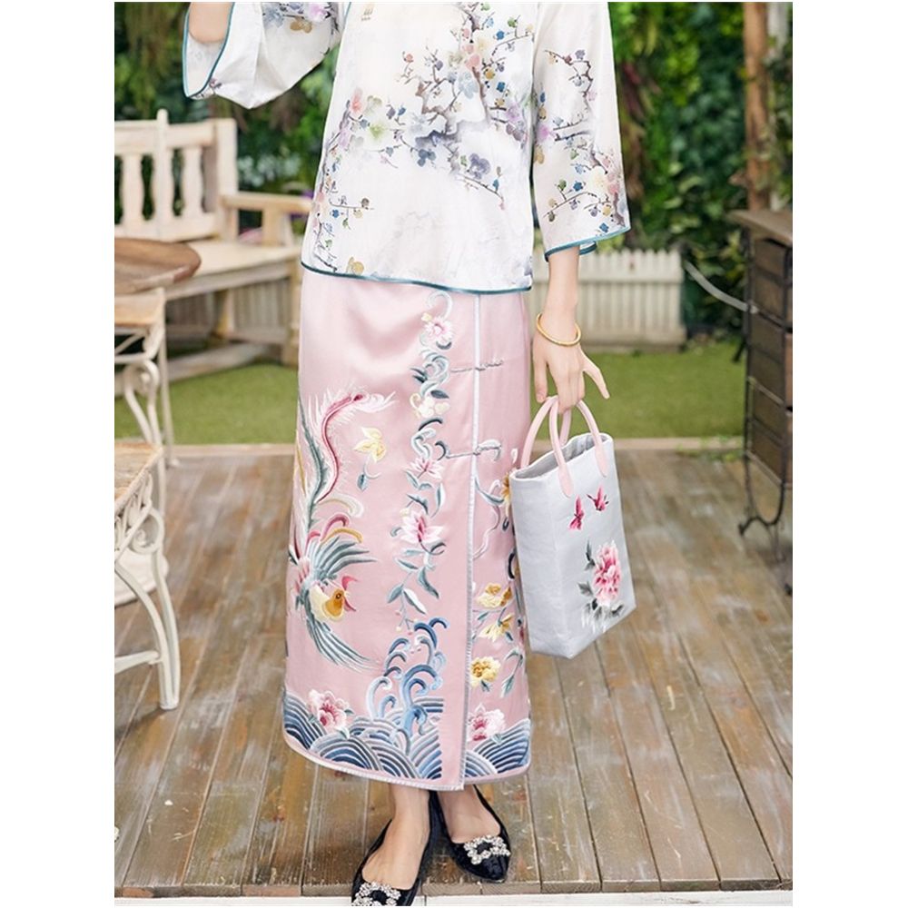 Town Store Baby JCL952 Spring and Autumn Heavy Industry Phoenix Embroidery Delicate Pink Chinese Half body Hip Wrapping Skirt Long Skirt Four Seasons image 2