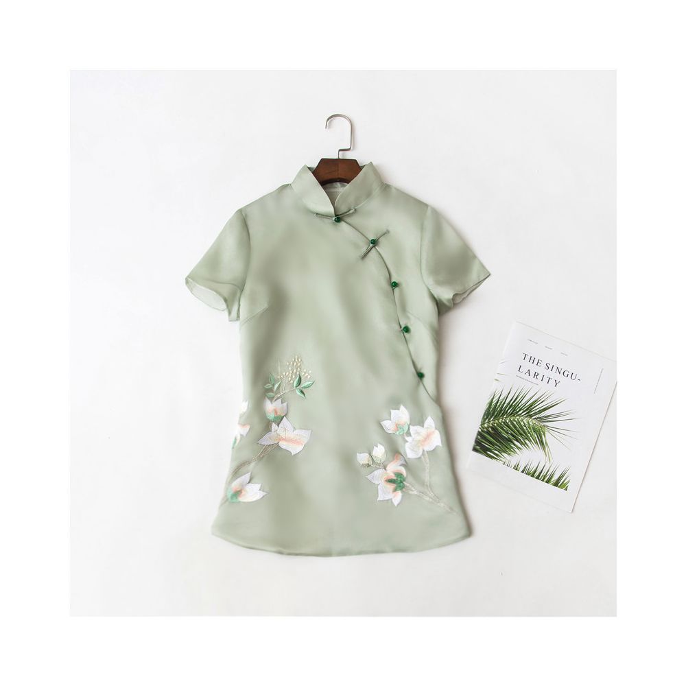 Chinese style silk embroidery short sleeved women s Chinese style jade button green horseclip slim fit short top T shirt women s clothing image 10
