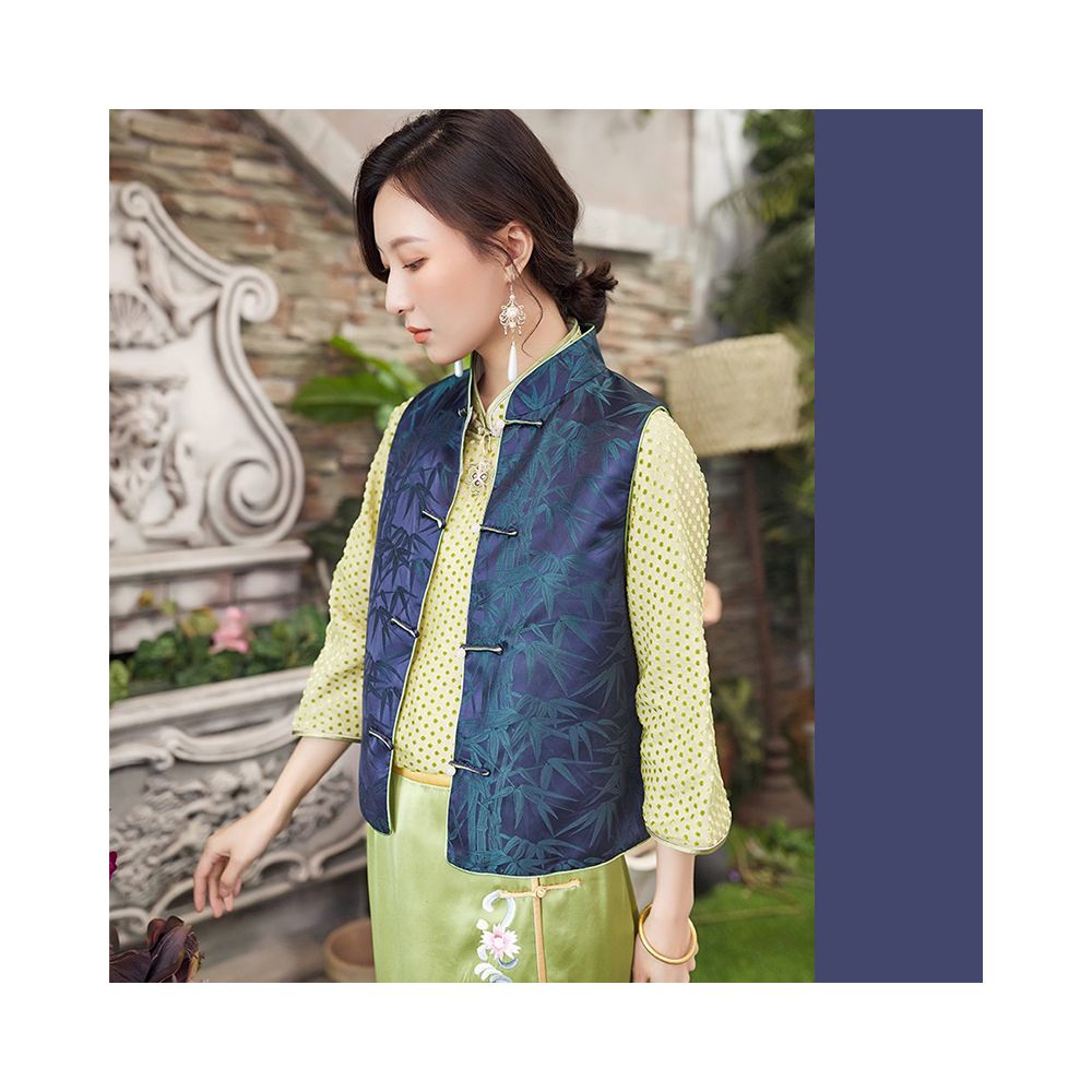Town store baby JCL769 looks at butterfly entering orchid room stand up collar button sleeveless versatile vest top spring autumn winter image 132