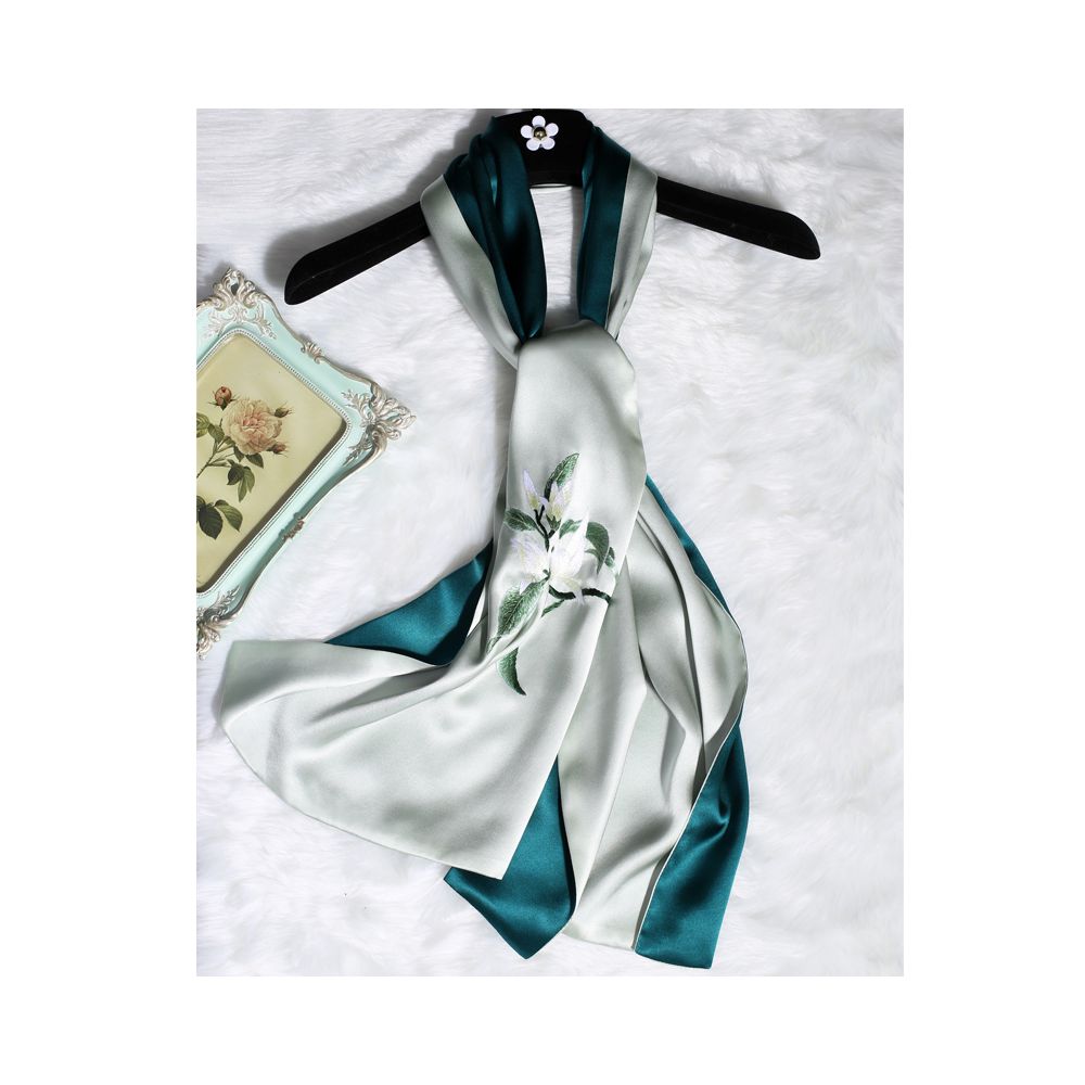 Silk scarf for women in spring and autumn embroidered with Suzhou draped with mulberry silk high end gift for mothers embroidered with Suzhou green silk scarf image 3